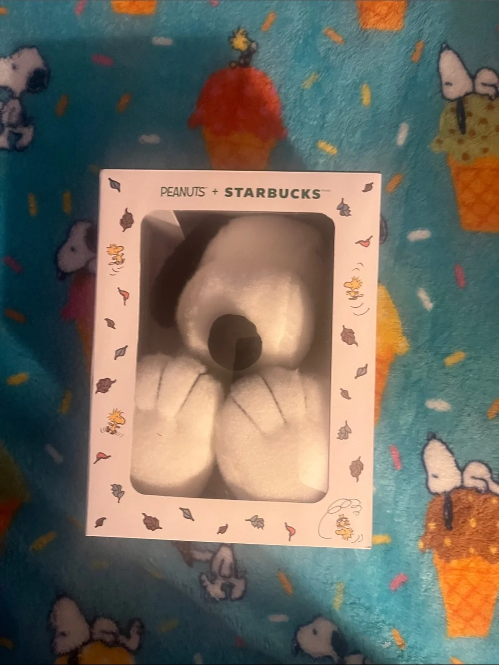 Peanuts x Starbucks Snoopy Plush Bath & Body Accessory - White